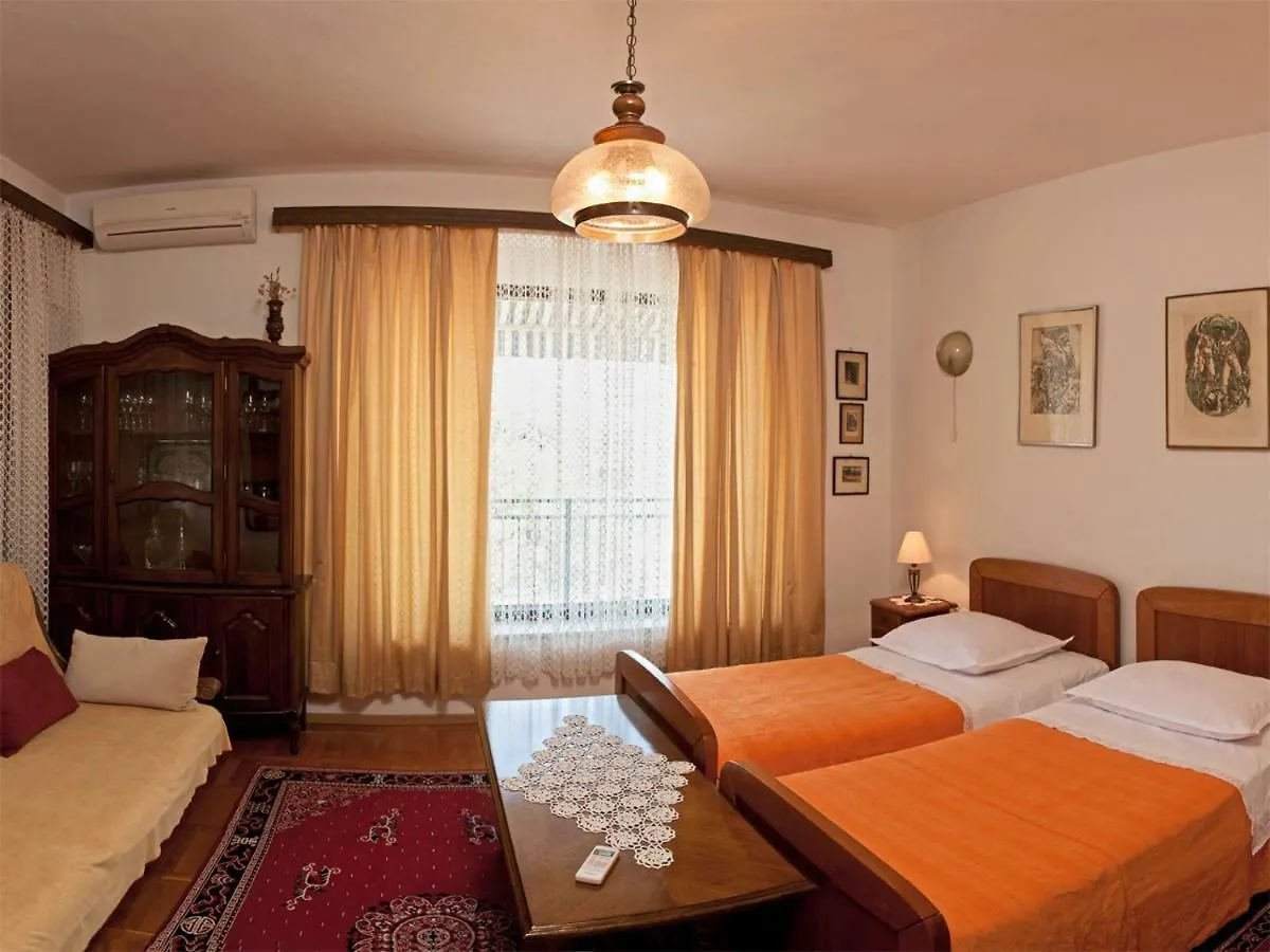 Apartments-Curkovic Trogir Apartment