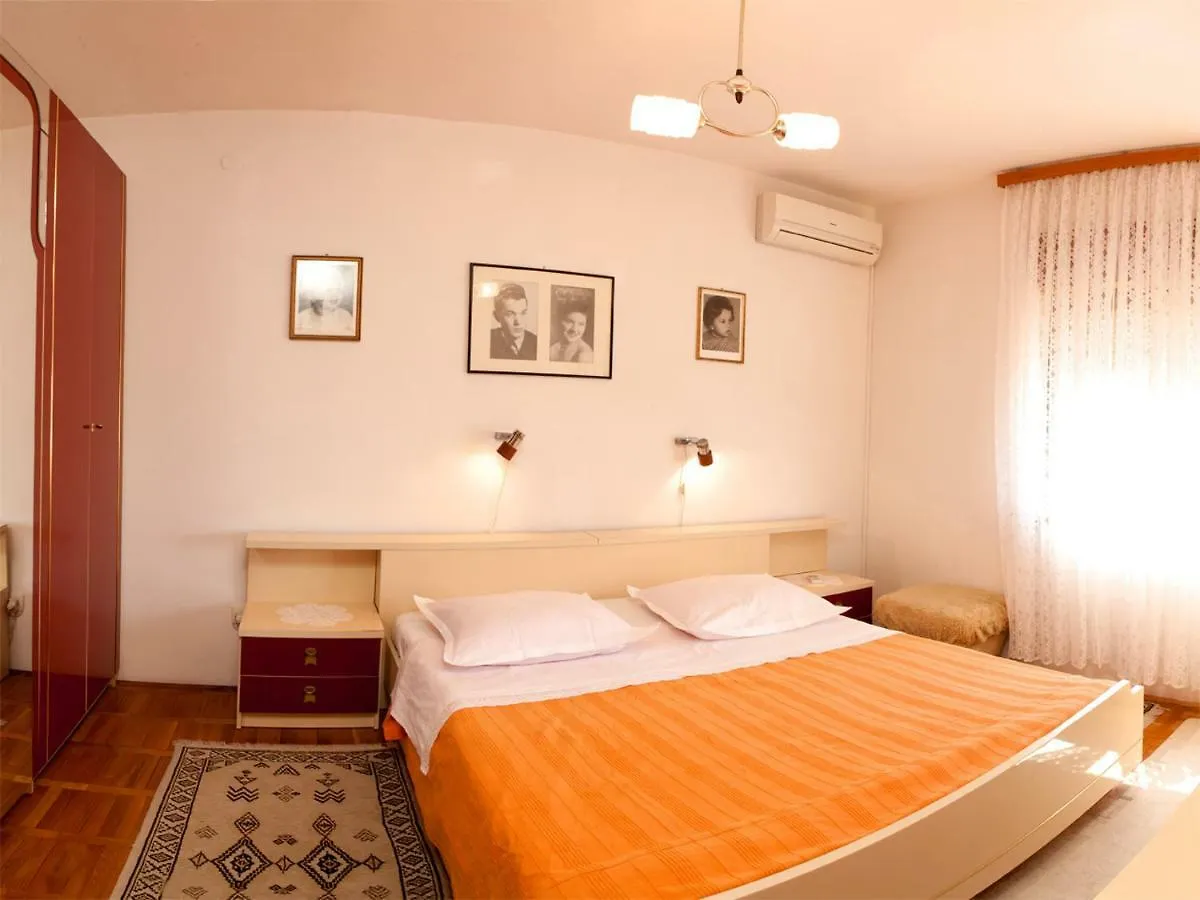 Apartments-Curkovic Trogir